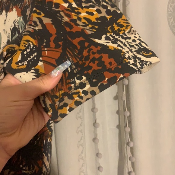 Vintage Animal Print Tee - Picture 5 of 6